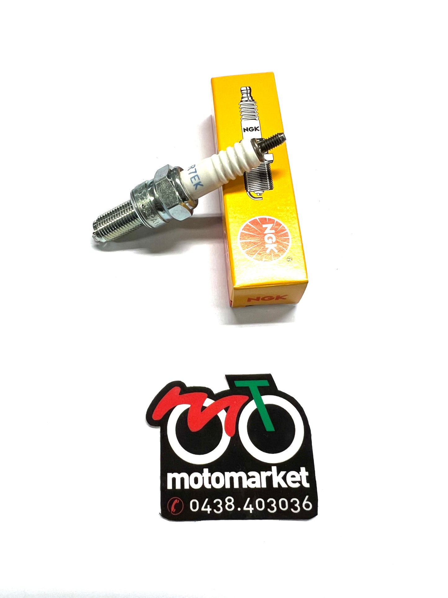 Candela NGK CR7EK Suzuki Burgman 250cc 2004>