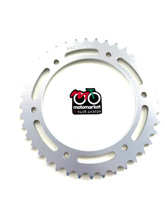 Corona Fantic Motor Trial 243-240-245-247-249 in ergal passo 520 foro da 135,6 art.3552-40