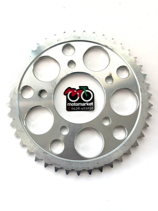 Corona Triumph 900 Speed Triple-Trophy-Thunderbird-1200 Daytona art.334-43