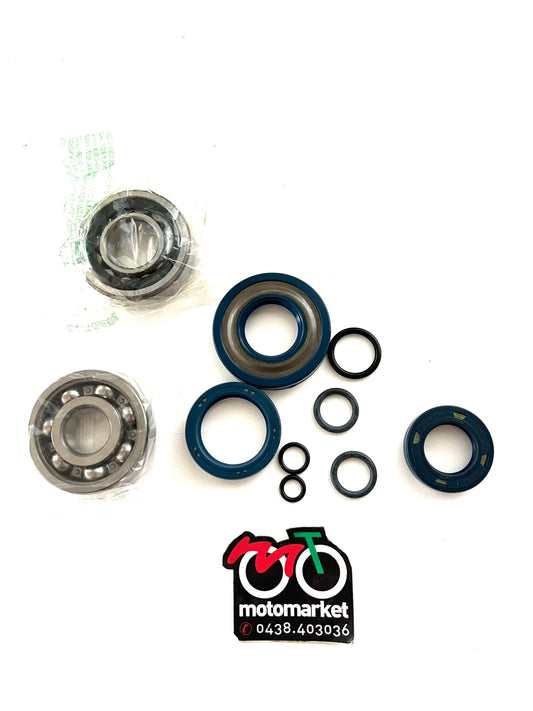 Kit cuscinetti e paraoli albero motore Vespa 125 Primavera-ET3