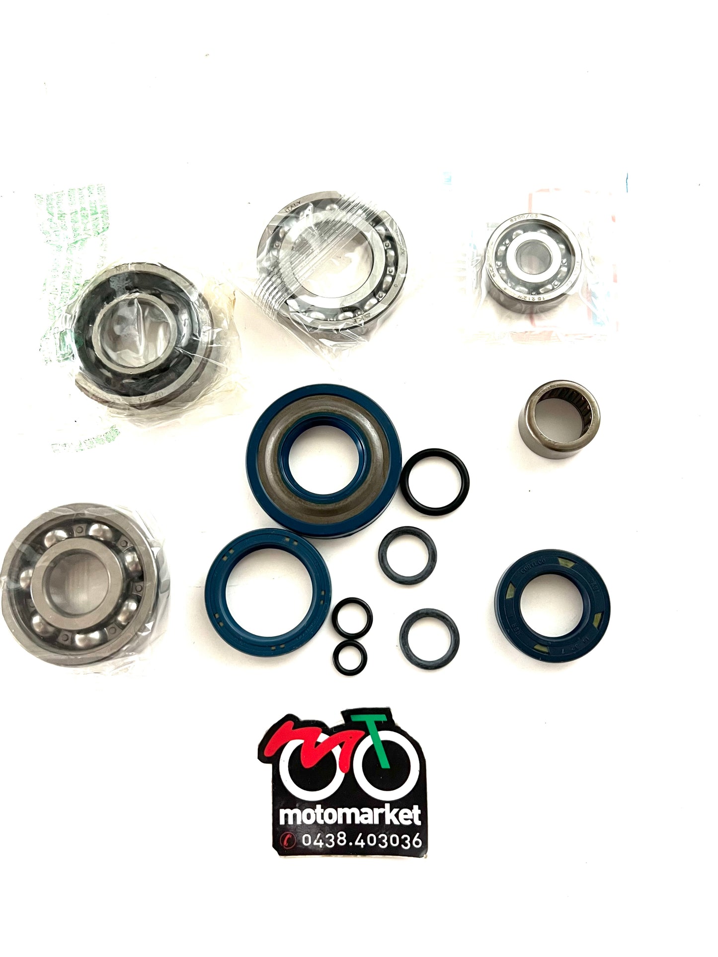 Kit cuscinetti e paraoli motore Vespa 125 Primavera-ET3