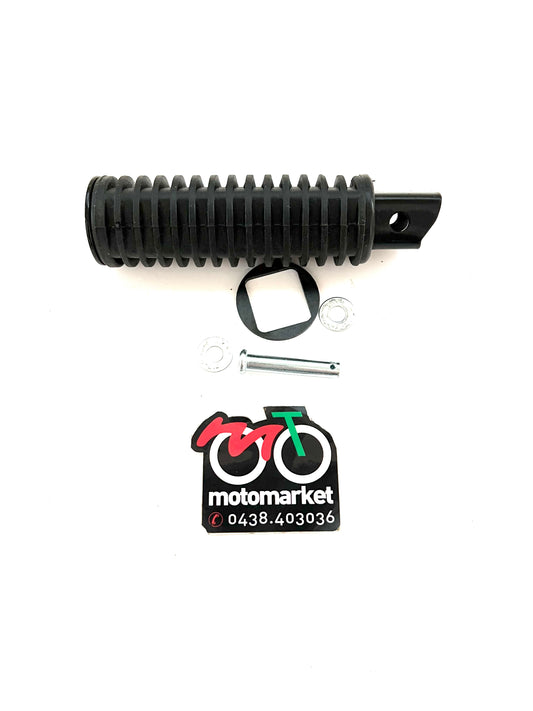 Pedana poggiapiedi passeggero SX Rieju Marathon 125 2012/19-MRT 50 art.0/000.740.0040