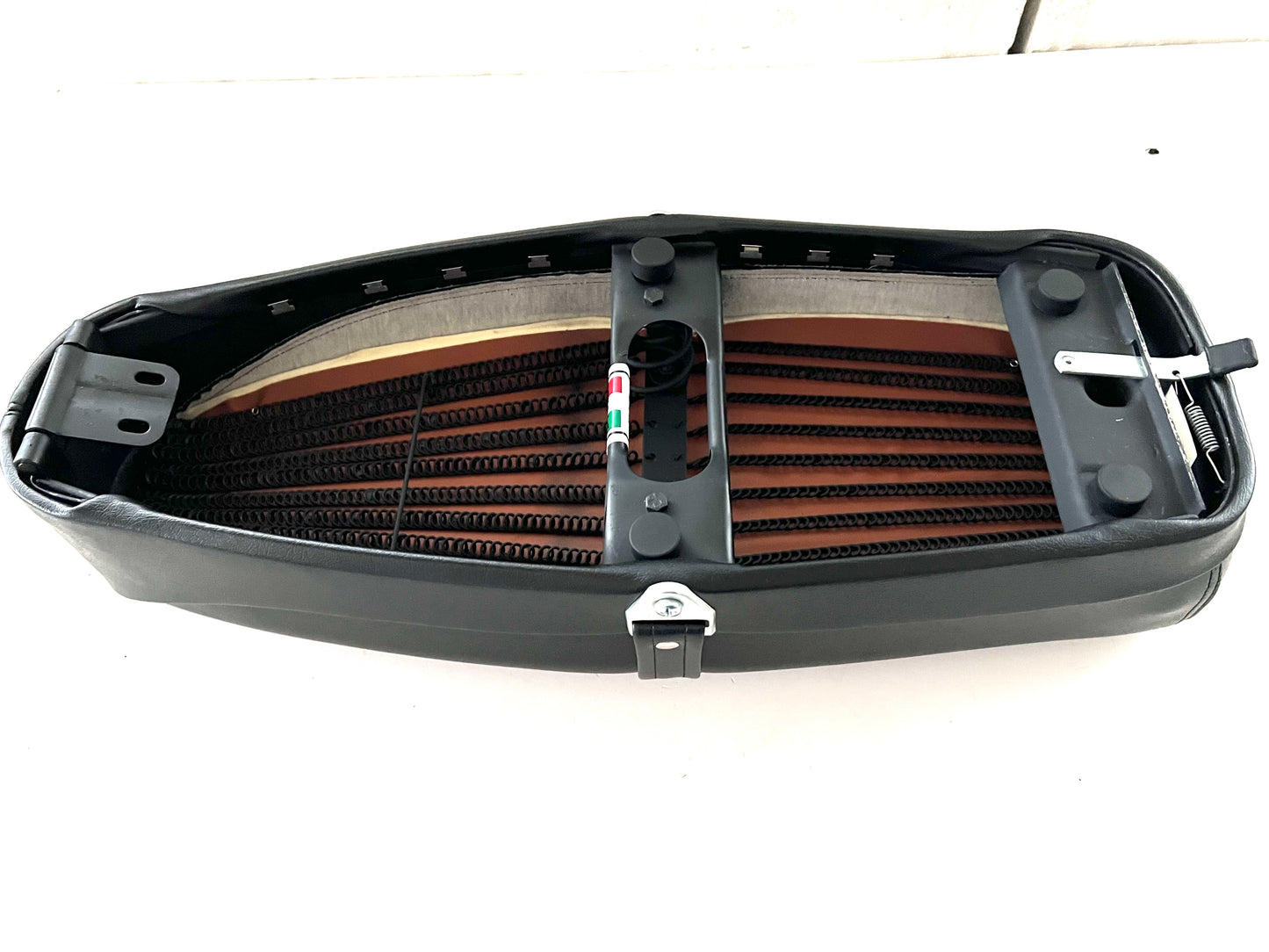 Sella Vespa 125 ET3 senza serratura art.P040