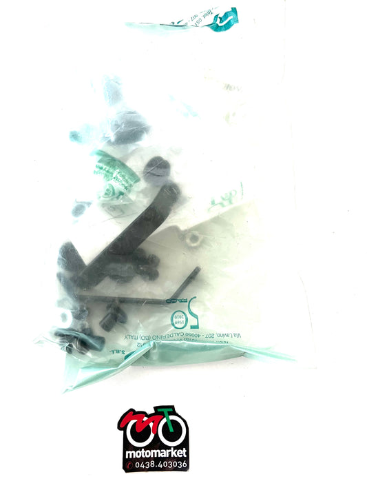 Attacchi paravento Faco Honda Dylan 125-150cc