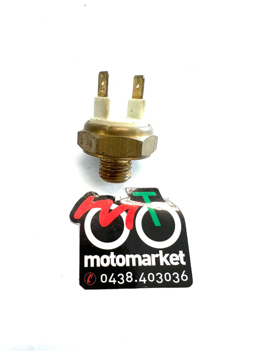 Termointerruttore radiatore Piaggio Hexagon 125-250cc art.293301
