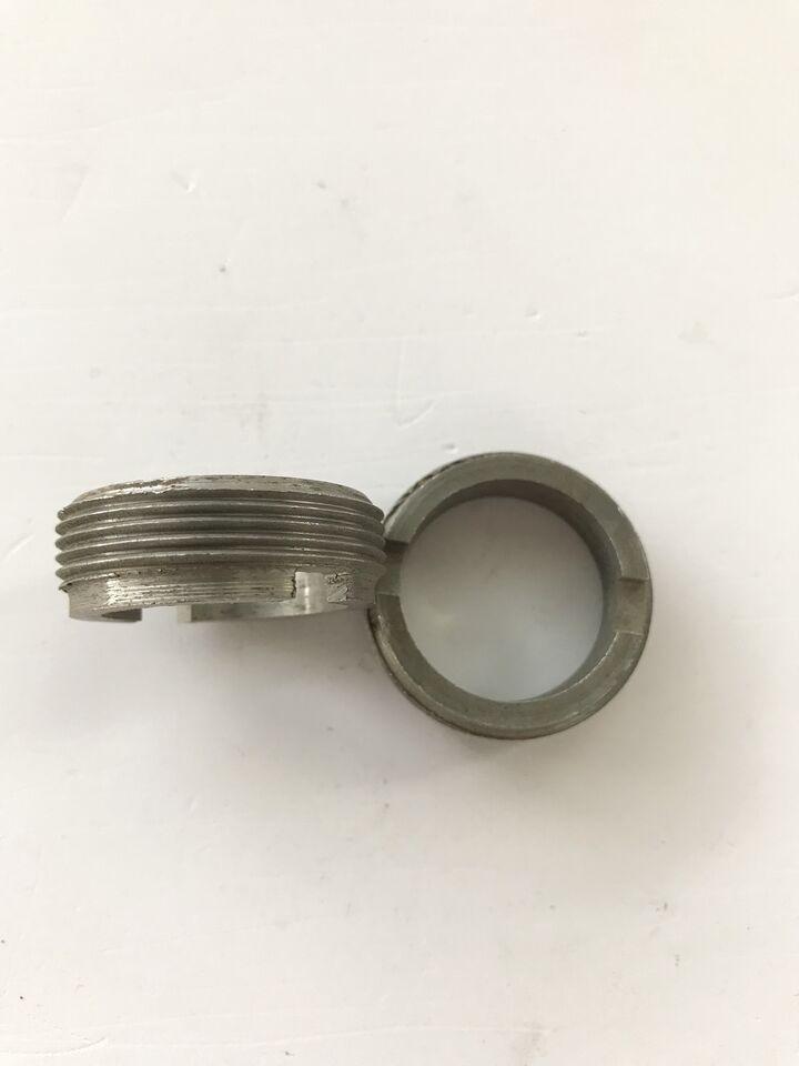 Ghiera di fissaggio cuscinetto ruota ant Vespa 50-125 ET3