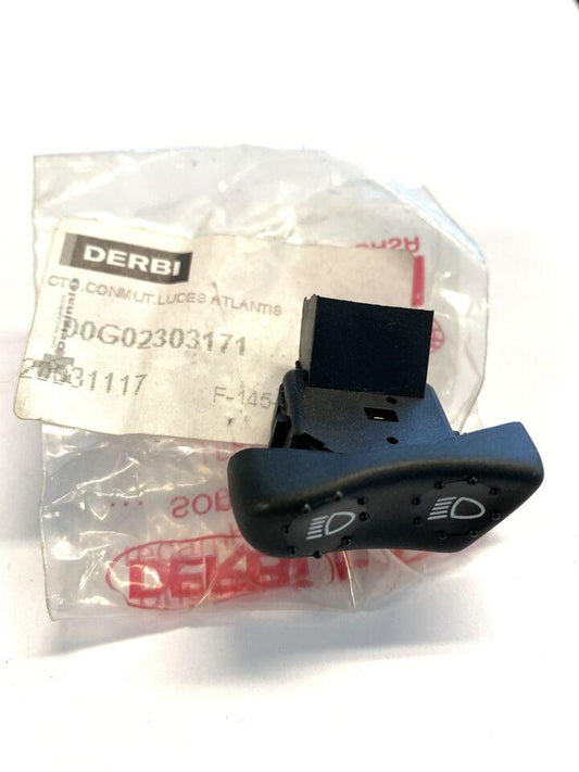 Devioluce scooter Derbi Atlantis 50-100cc