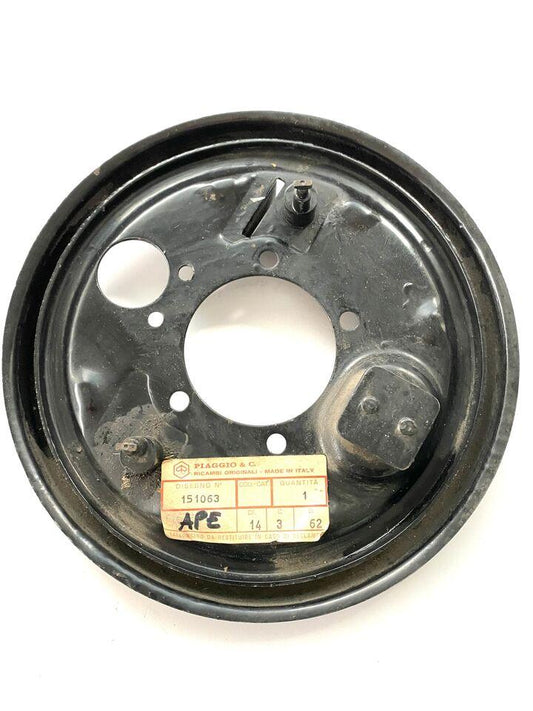 Piastra portaceppi ruota posteriore SX Ape P350-401