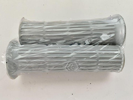 Manopole colore grigio Vespa PX125-150 PE200cc