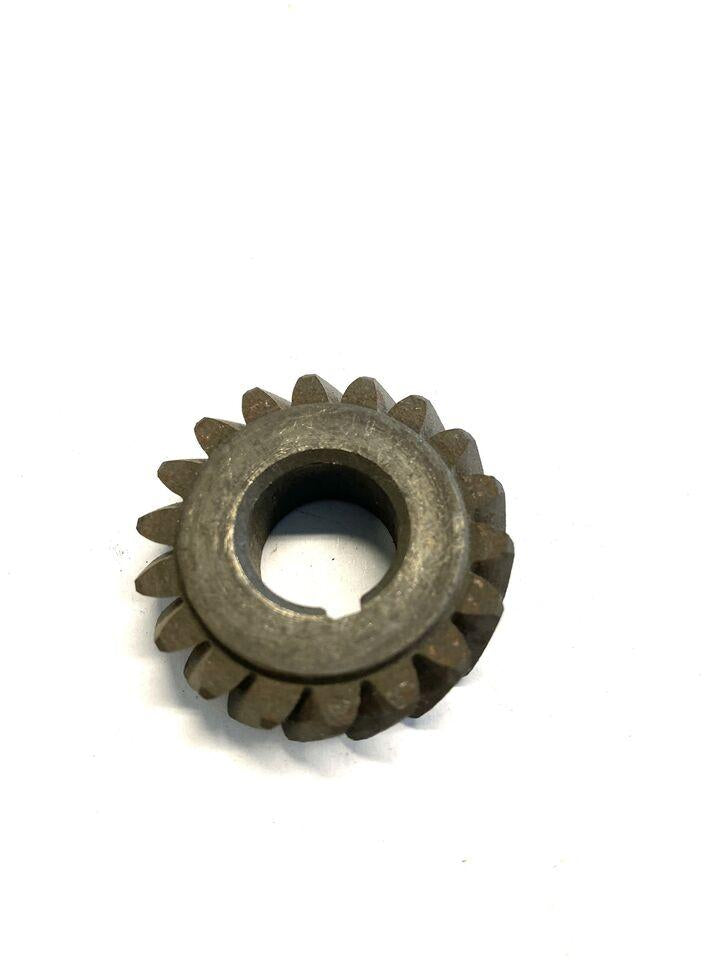 Ingranaggio campana frizione Z18 Vespa 50