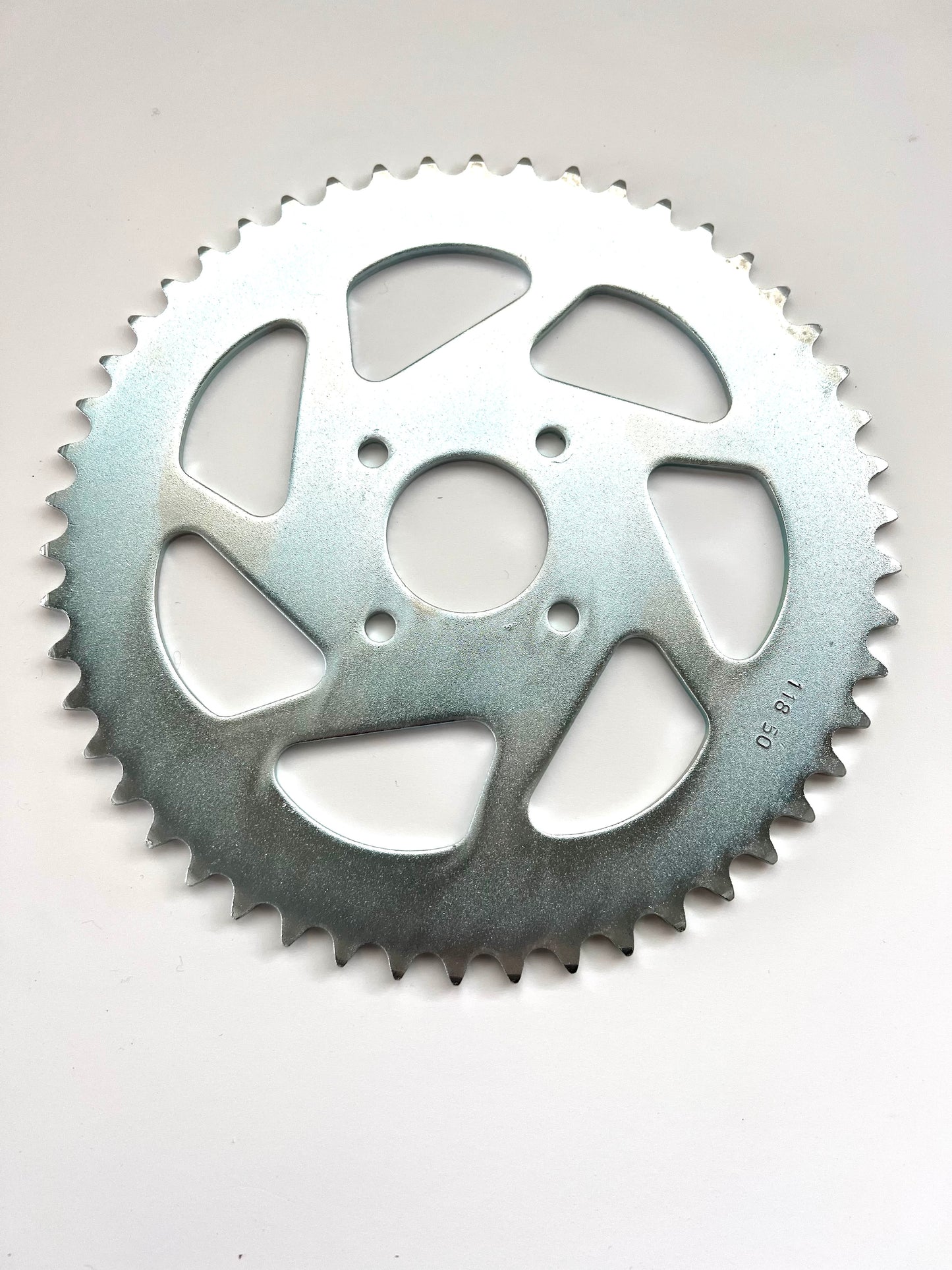 Corona per ciclomotore foro interno 39,4 interasse fori 62 art.118-50 denti