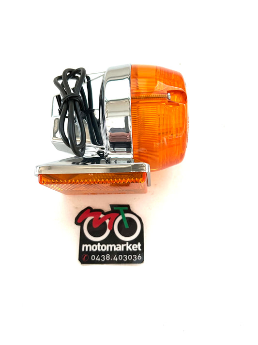 Freccia posteriore DX-SX con catadiottro Moto Guzzi art.F100938410