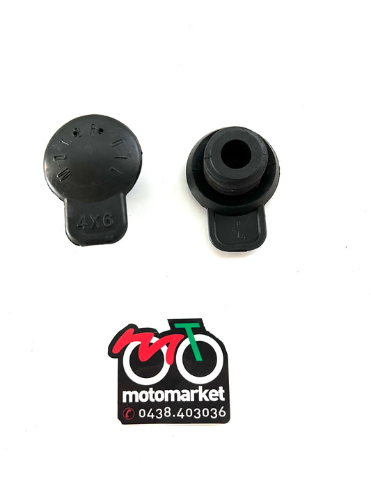 Tappo serbatoio miscelatore Malaguti scooter 50 2T tutti i modelli art.07114400