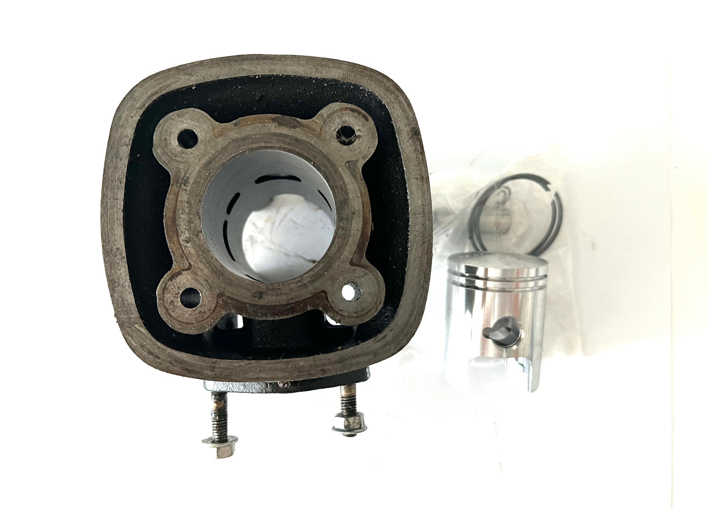 Kit cilindro Piaggio NRG LC-Quartz-Zip LC 50cc rettificato con pistone nuovo
