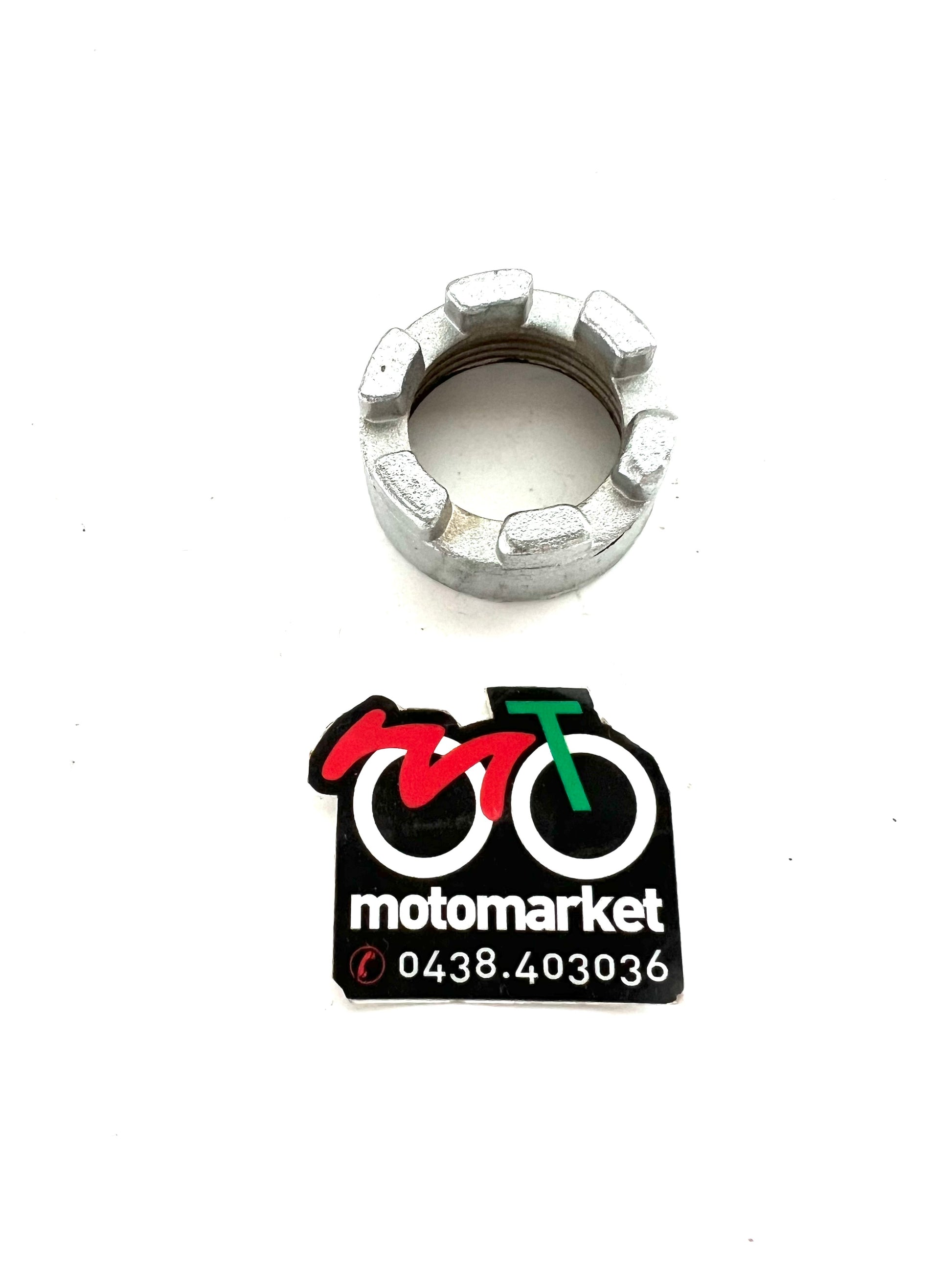 Ghiera scarico per ciclomotore D.28mm filetto D.33mm art.16284