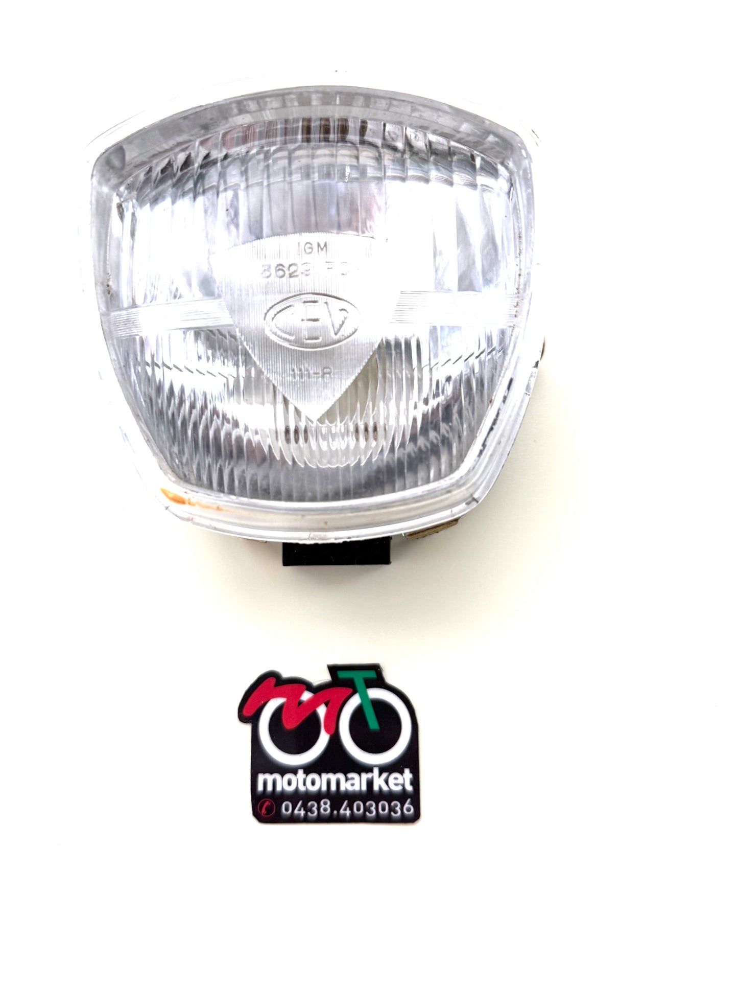 Gruppo ottico faro CEV 1128