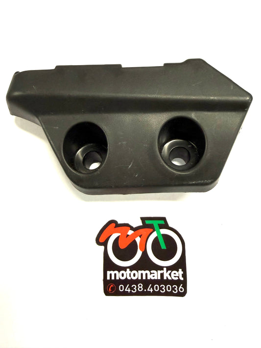 Supporto pedana poggiapiedi Kymco Agility 50-125-150 R16 art.00164178