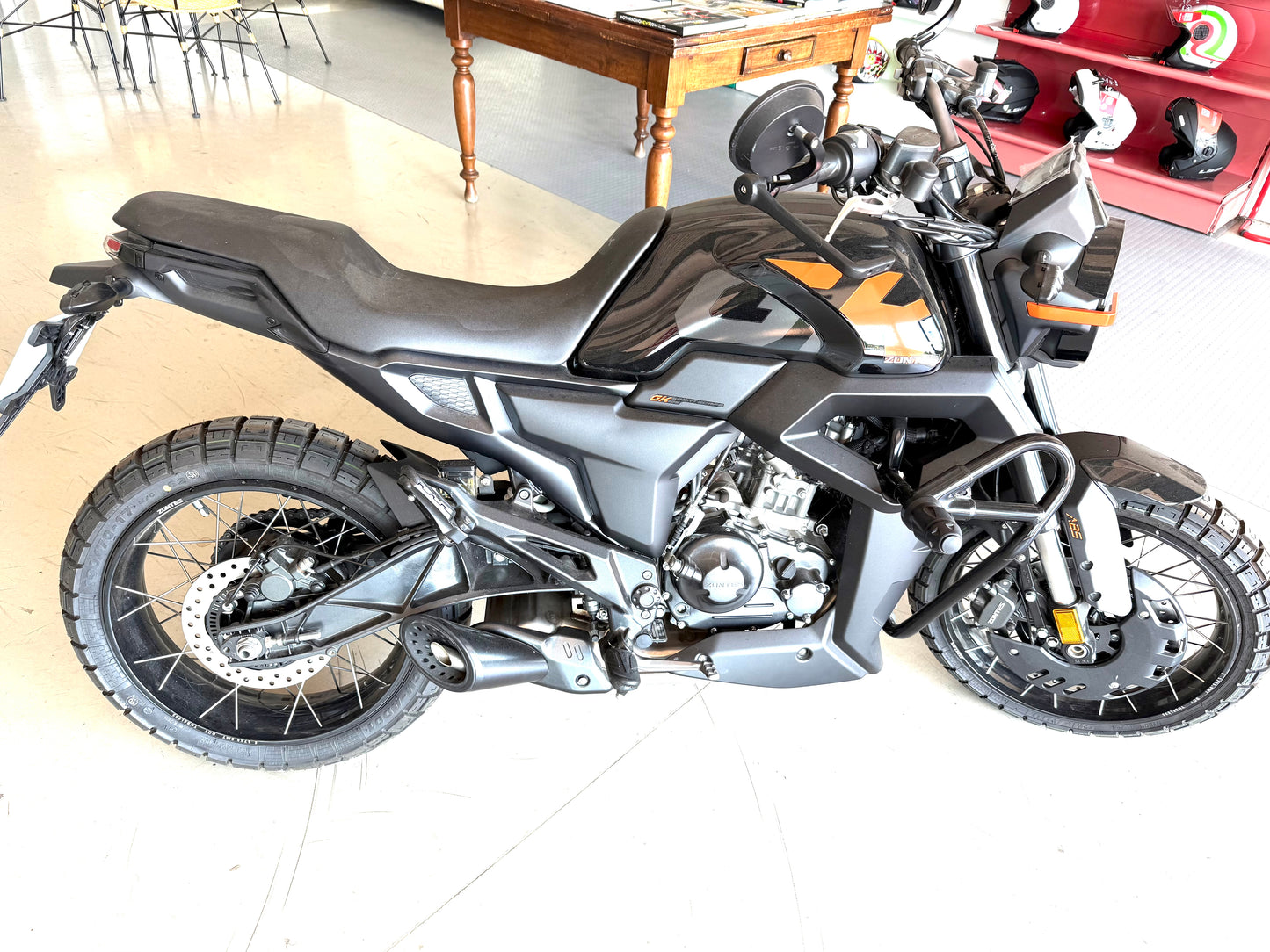 Moto Zontes GK 125cc