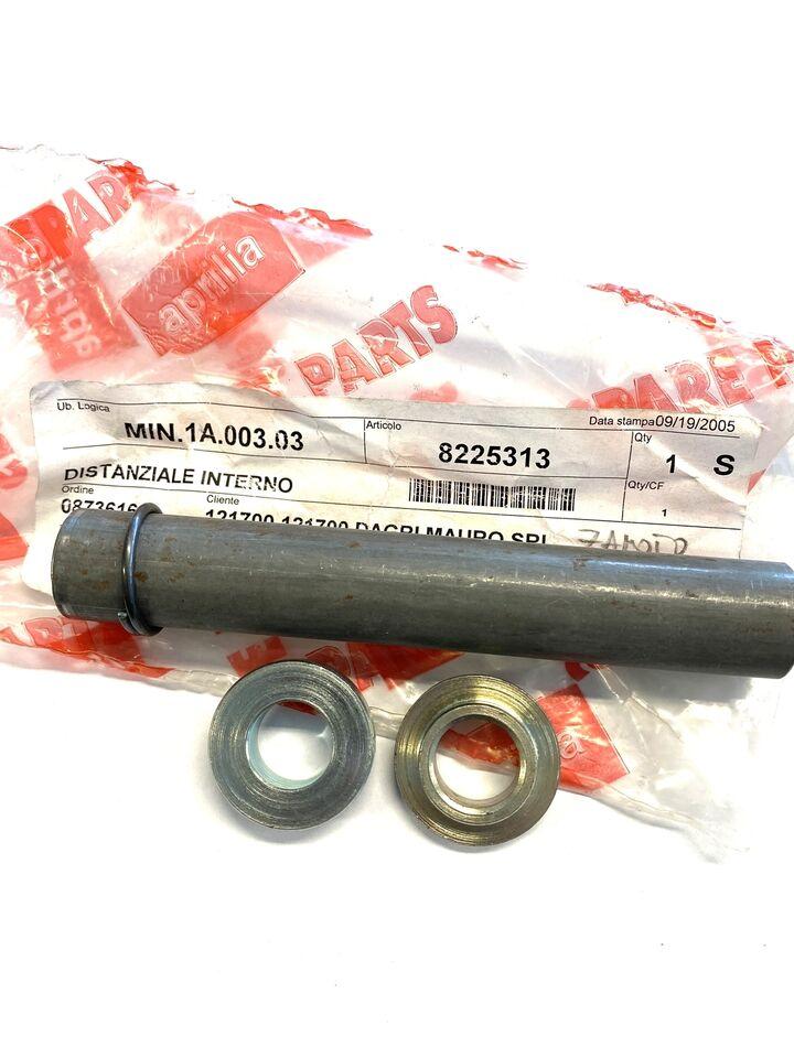 Distanziale interno mozzo ruota posteriore Aprilia RX50 1991-04