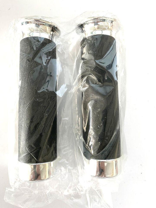 Manopole Vespa con tappo cromato