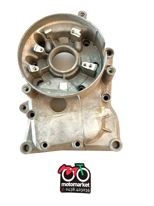 Semicarter lato volano Minarelli V1 50cc a pedali statore D.80 art.7006270