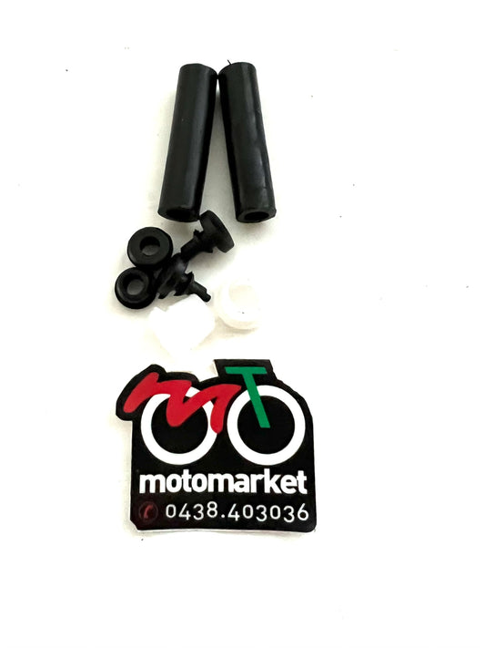 Gommini cofani DX-SX Vespa GL-GT-Sprint-Rally art.62046